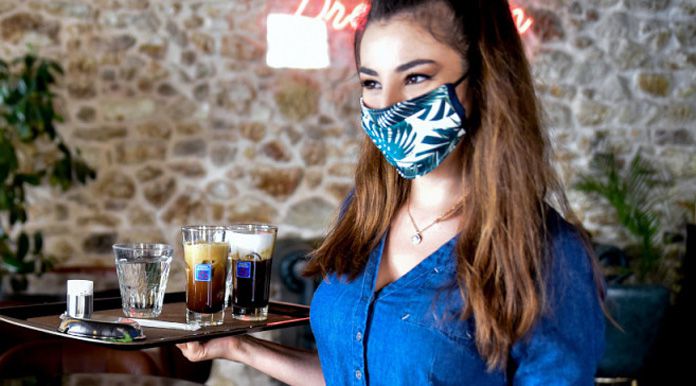 Κορωνοϊός: Οι επιχειρήσεις/ΚΑΔ όπου ισχύει υποχρεωτικά η χρήση μάσκας